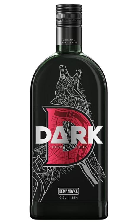 DARK DEMANOVKA HERBAL LIQUEUR 70CL